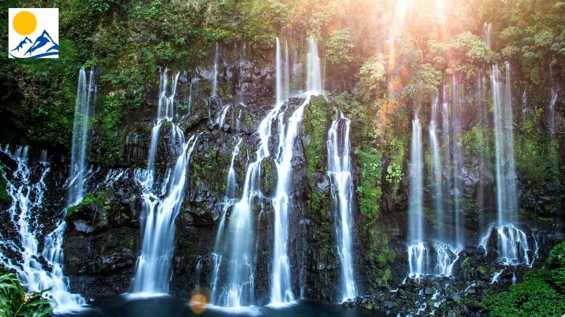 Best Waterfalls of Uttarakhand